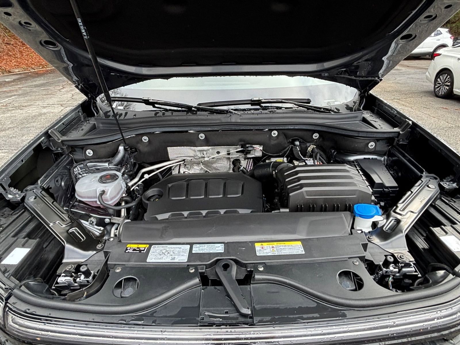 2025 Volkswagen Atlas Cross Sport SE