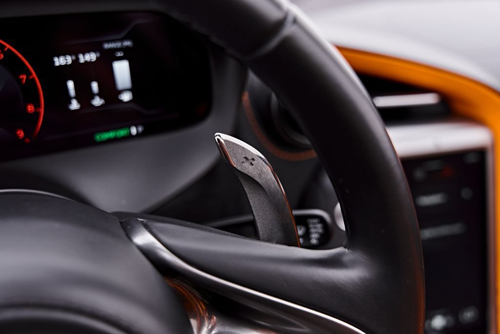 Used 2025 McLaren 750S Spider photo 75