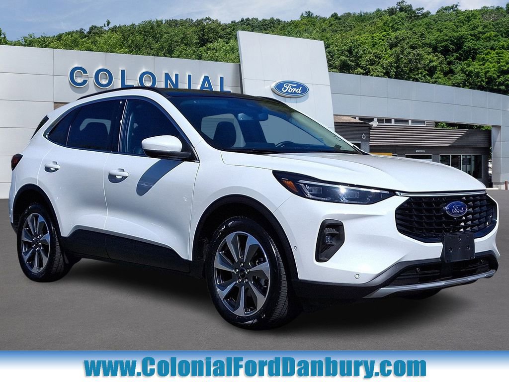 Certified 2024 Ford Escape Platinum w/ Premium Technology Package