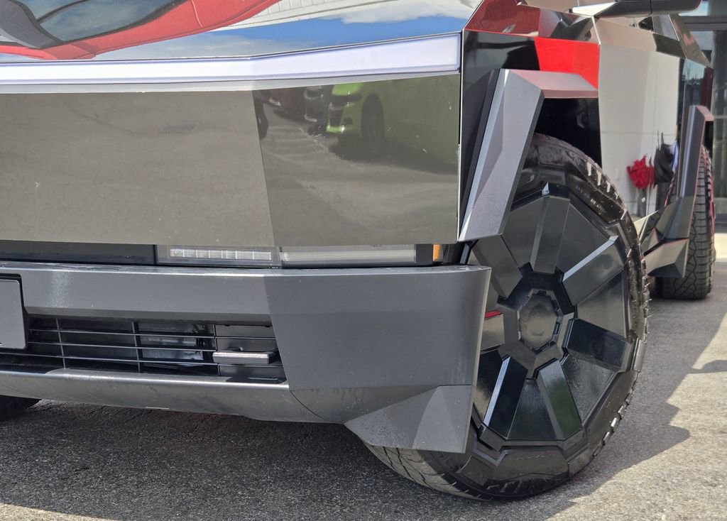 2024 Tesla Cybertruck AWD Crew Cab