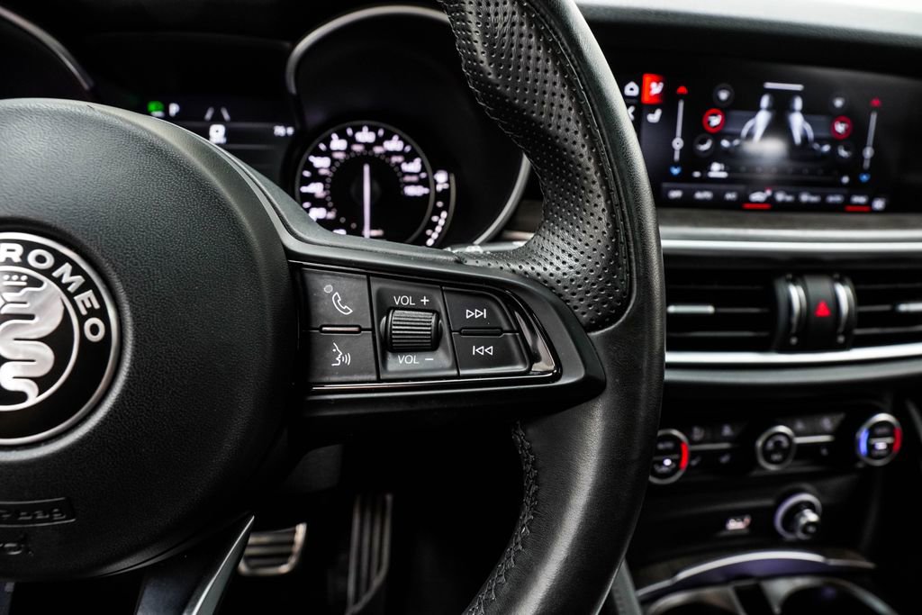 2023 Alfa Romeo Stelvio Ti