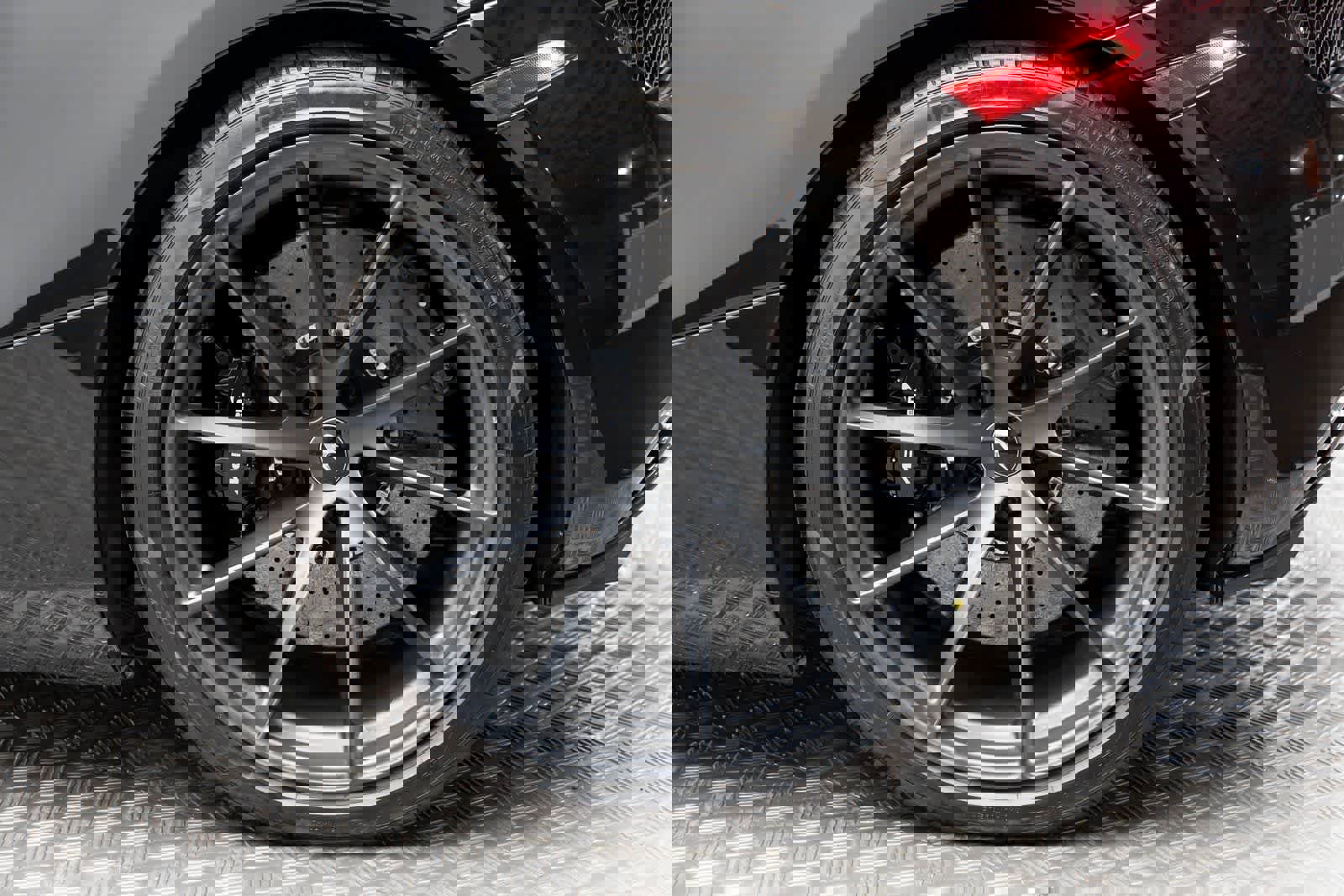 Used 2023 McLaren 720S Spider photo 41