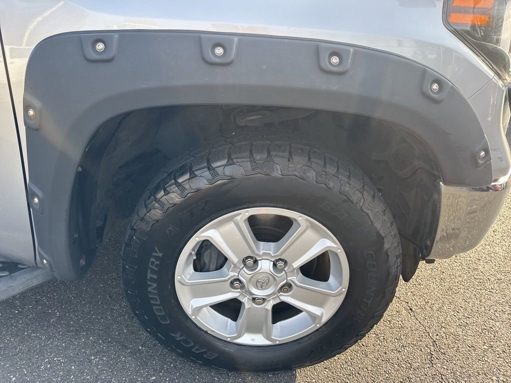 2014 Toyota Tundra SR5