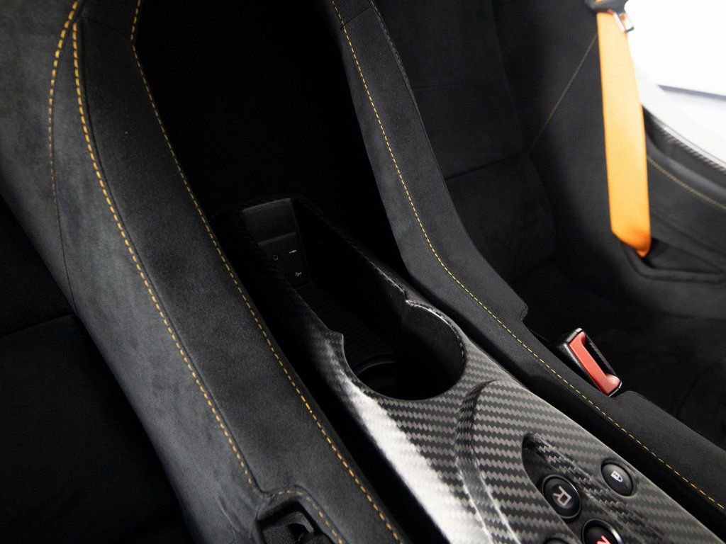 Used 2015 McLaren P1 photo 53