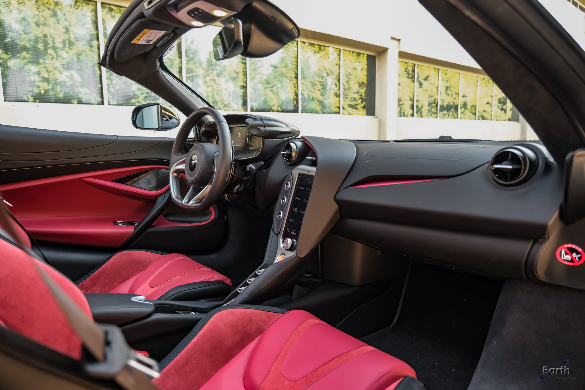 Used 2025 McLaren 750S Spider photo 65