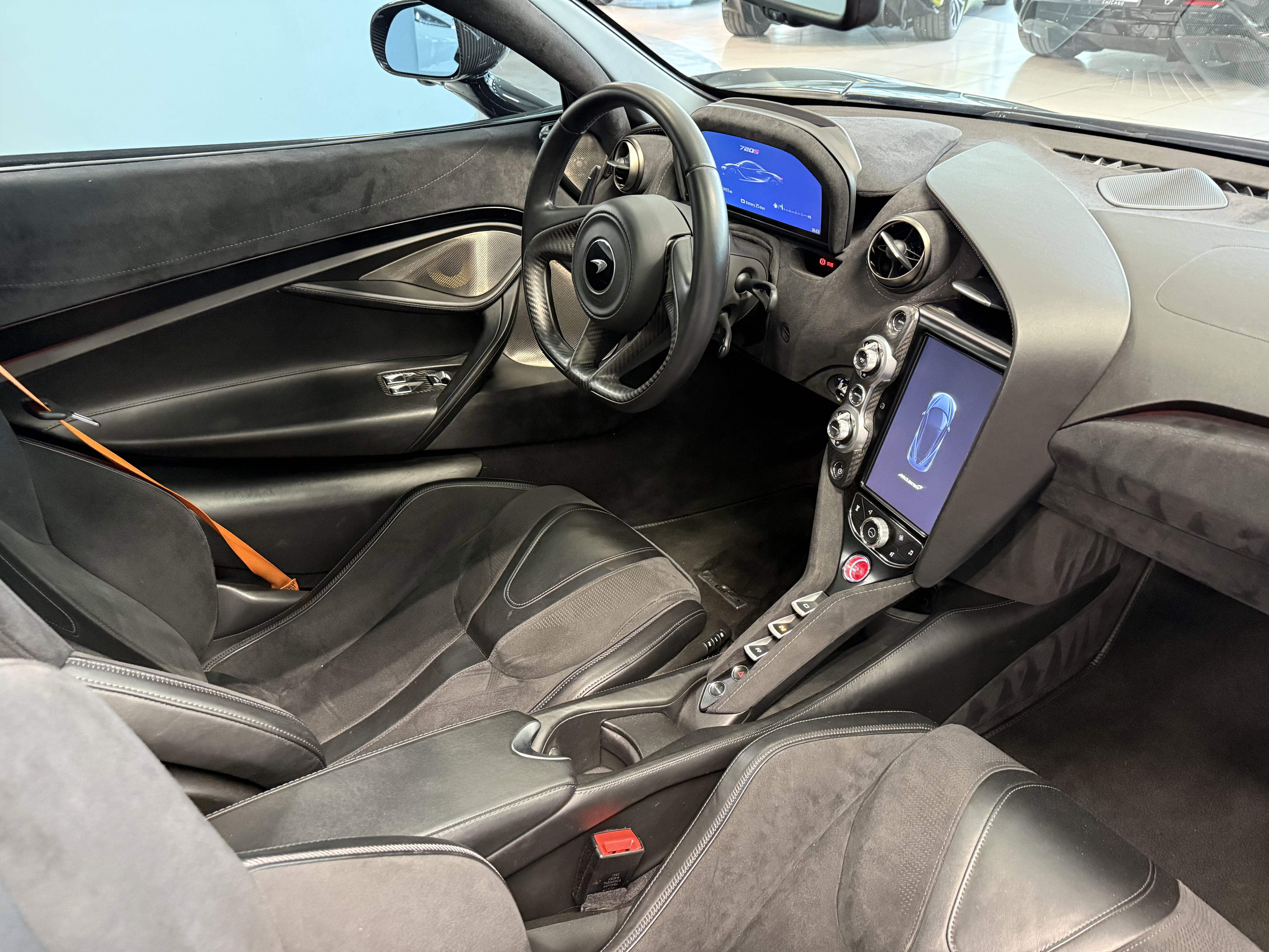 Used 2019 McLaren 720S photo 20