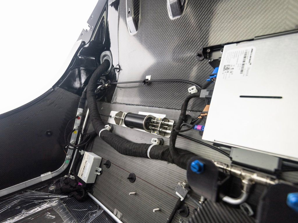 Used 2015 McLaren P1 photo 39