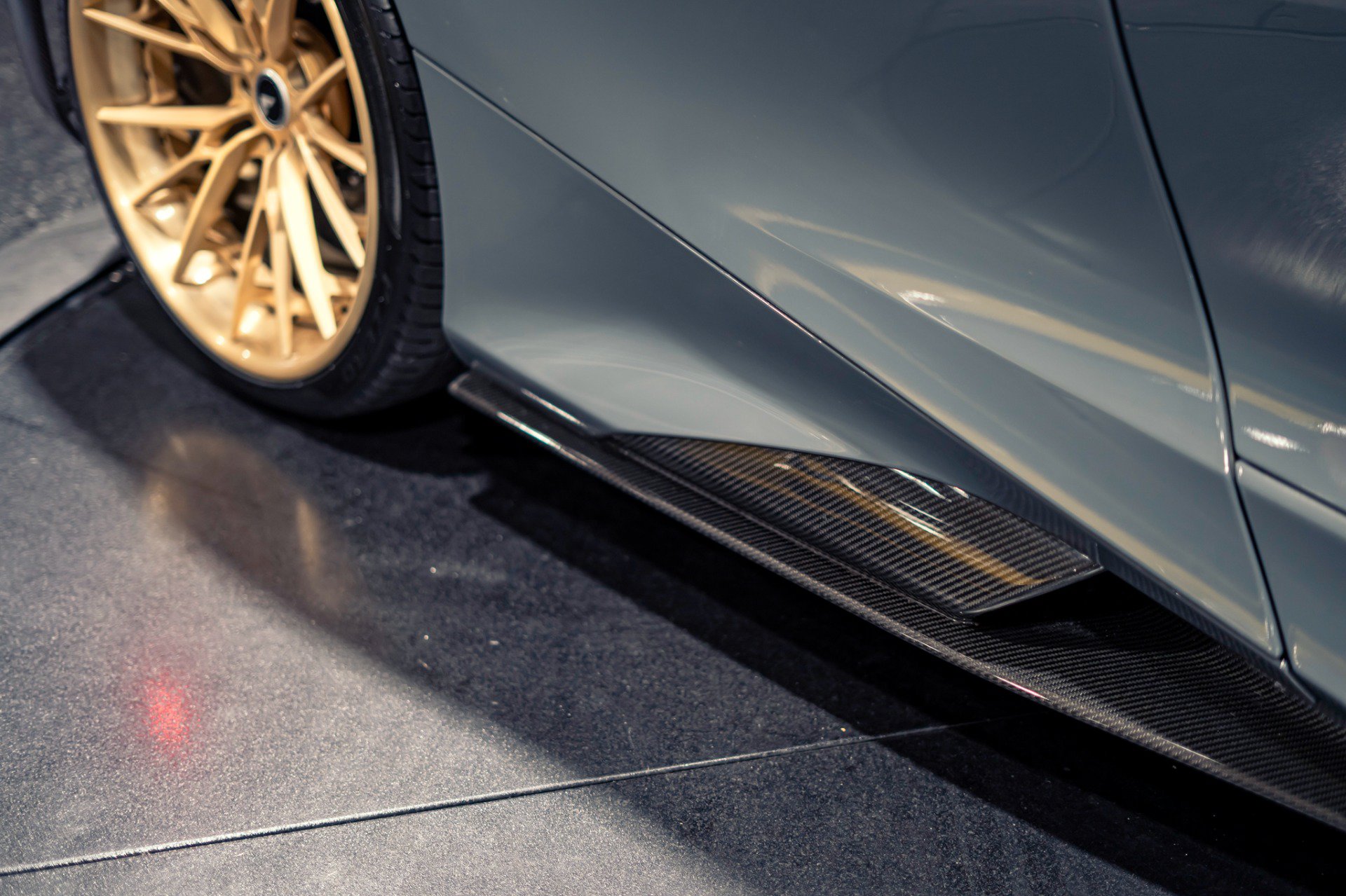 Used 2021 McLaren 765LT photo 43