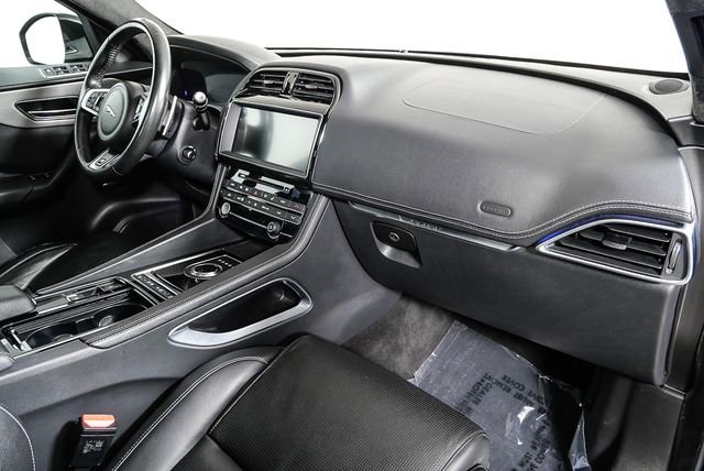 2019 Jaguar F-Pace S