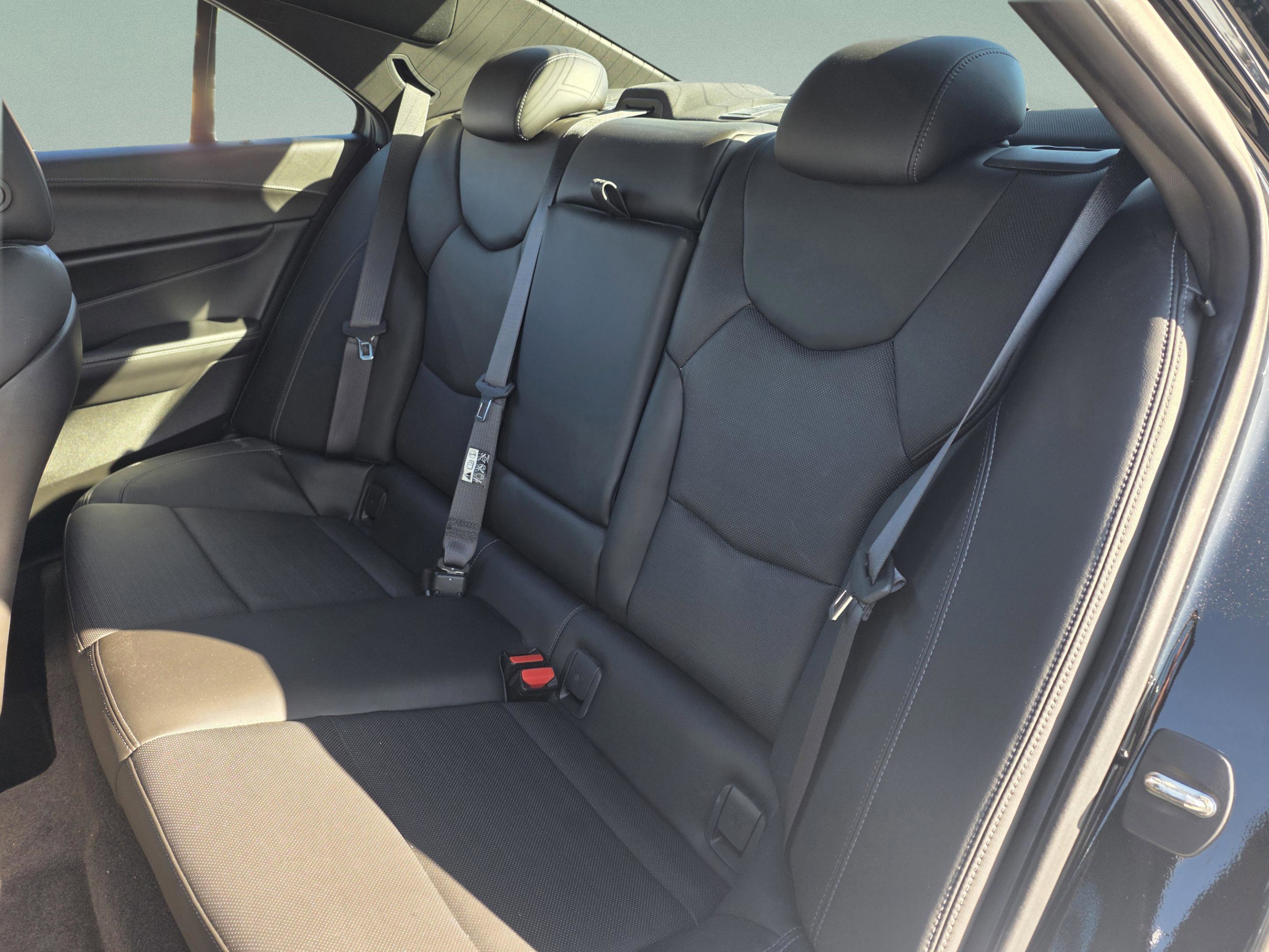 2022 Cadillac CT4 Premium Luxury