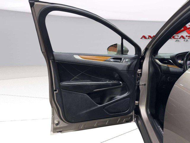 2019 Lincoln MKC Select