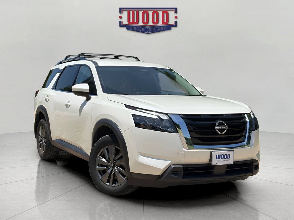 Used 2024 Nissan Pathfinder SV
