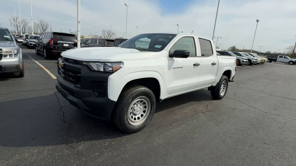 2024 Chevrolet Colorado W/T