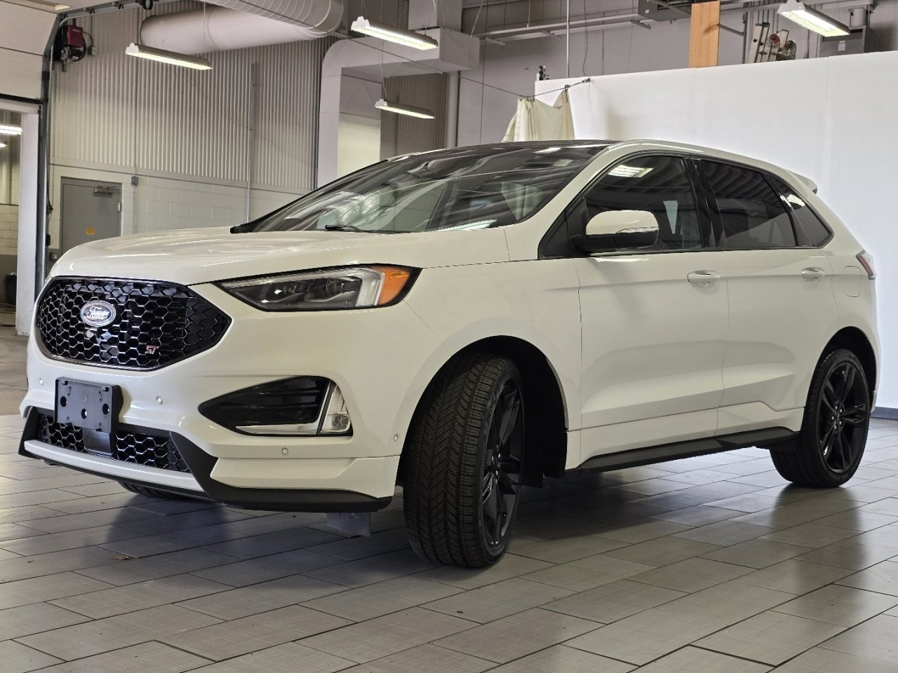 2020 Ford Edge ST