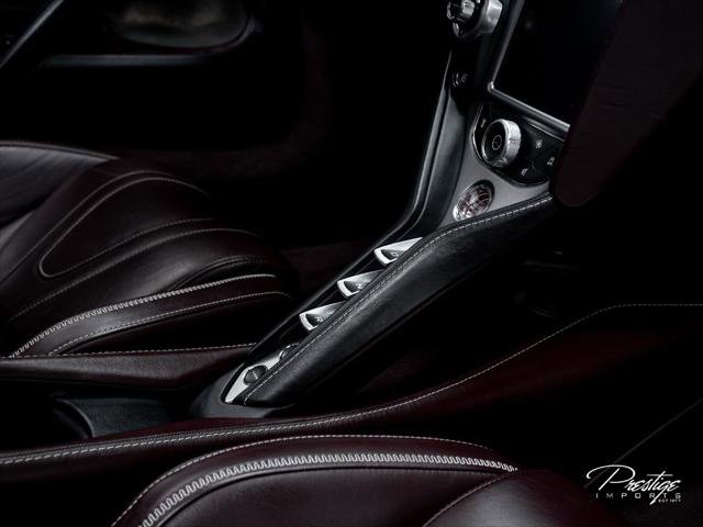 Used 2018 McLaren 720S Luxury photo 39