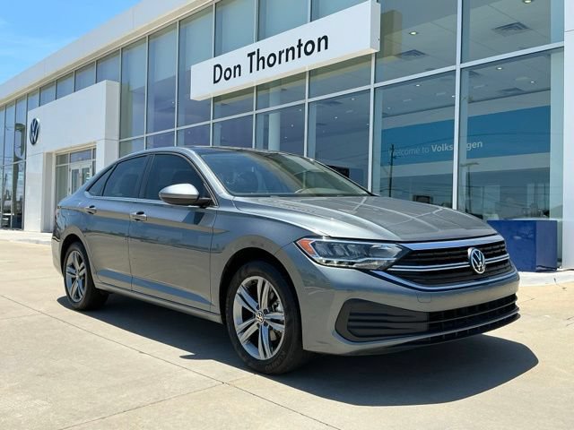 Certified 2023 Volkswagen Jetta SE w/ Panoramic Sunroof Package