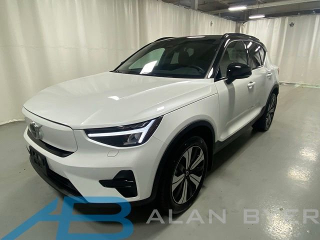 Used 2023 Volvo XC40 Recharge Core