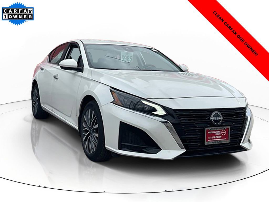 Used 2023 Nissan Altima 2.5 SV