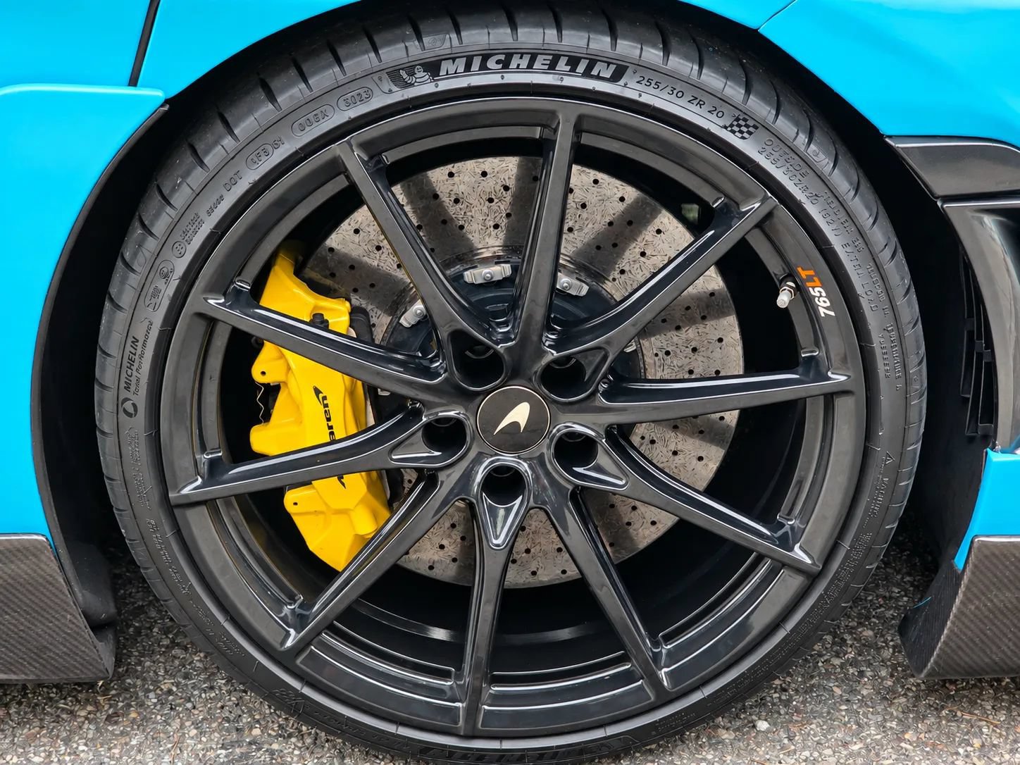 Used 2019 McLaren 720S photo 27