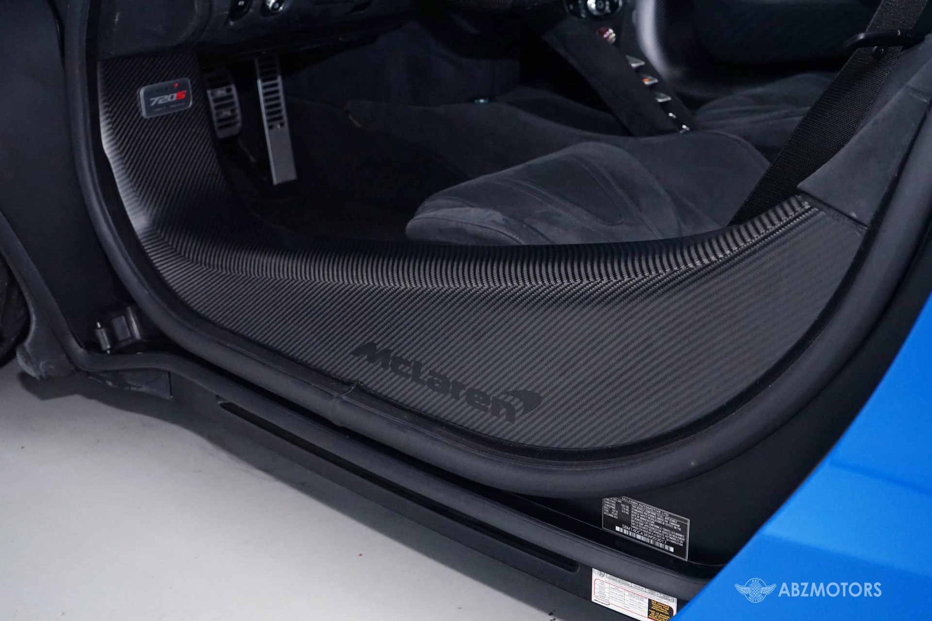 Used 2019 McLaren 720S Luxury photo 16