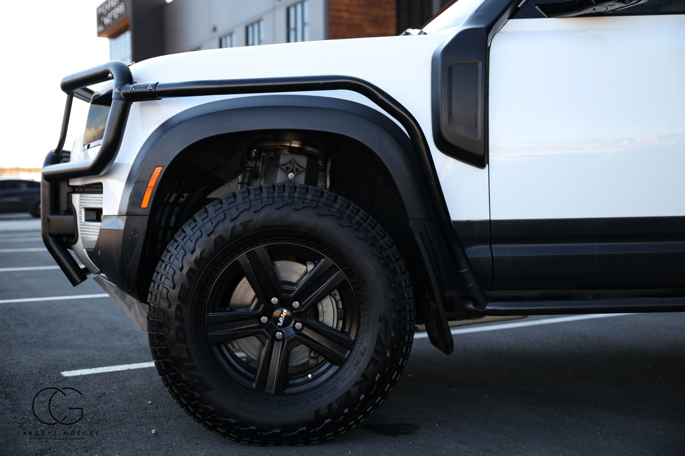 2021 Land Rover Defender 110 SE