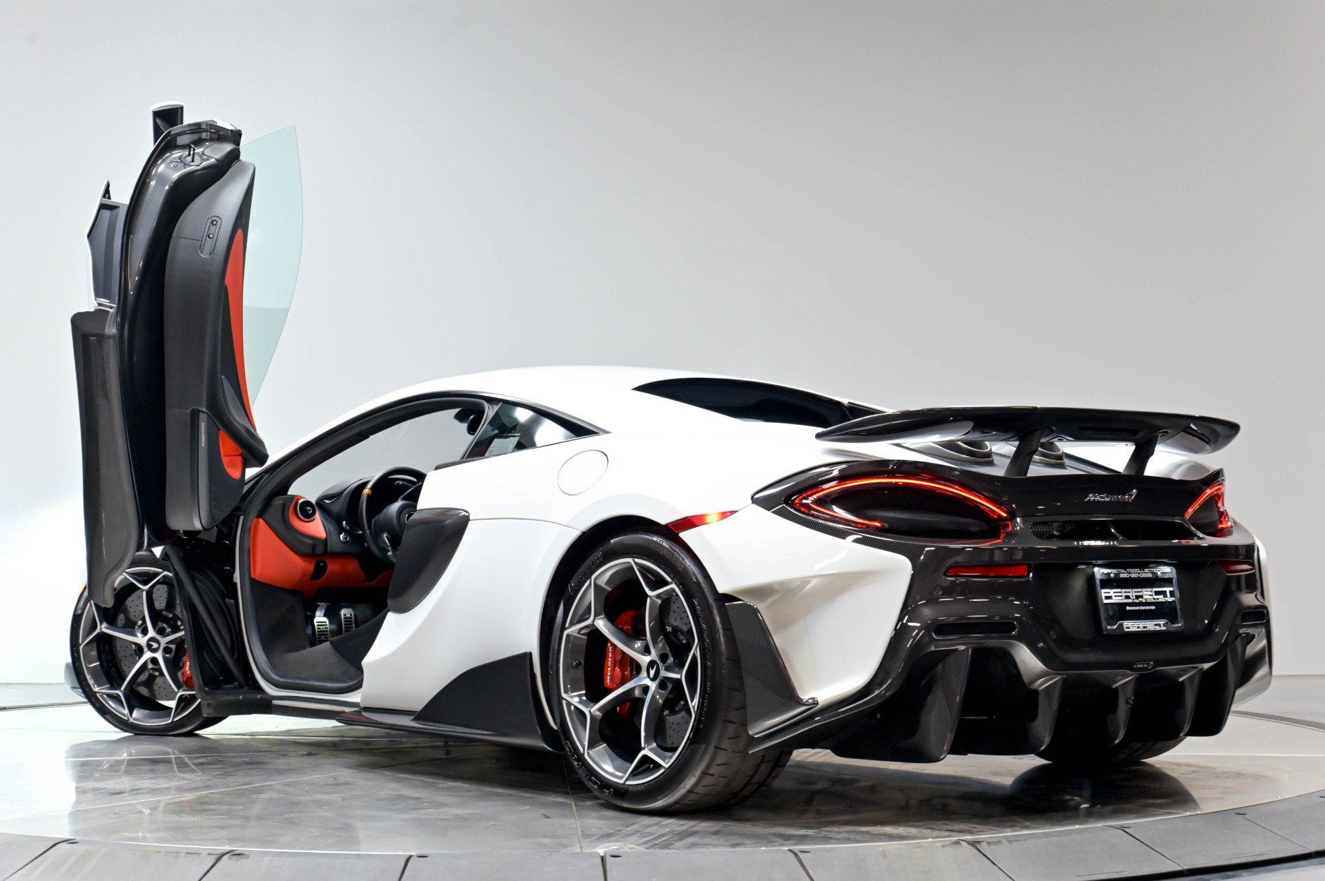 Used 2019 McLaren 600LT photo 48