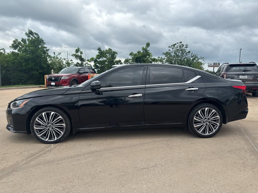 2024 Nissan Altima 2.5 SL
