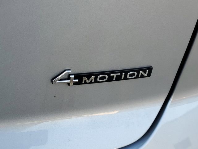 2026 Volkswagen Atlas Cross Sport SEL R-Line