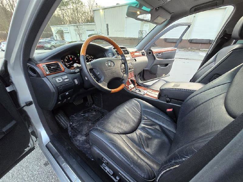 2004 Lexus LS 430