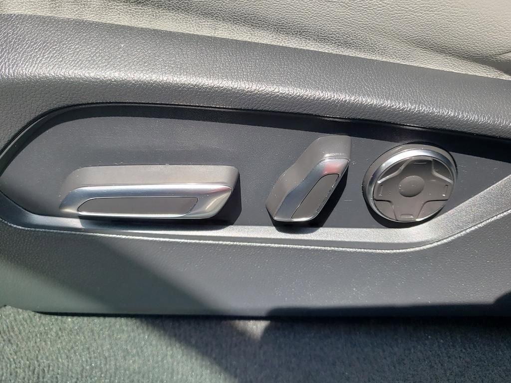 2023 Acura MDX SH-AWD w/ Technology Package