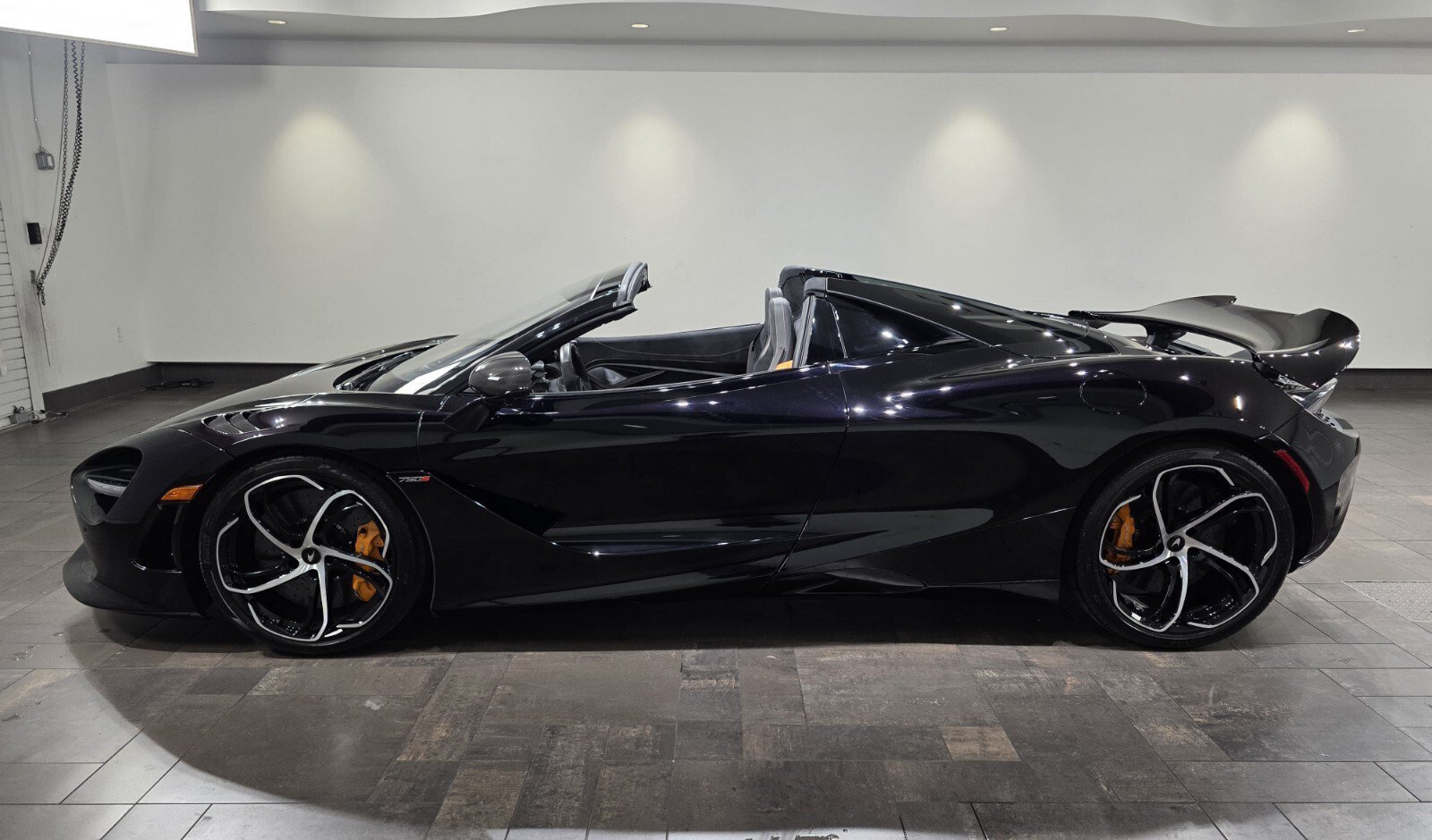 Used 2025 McLaren 750S Spider 3