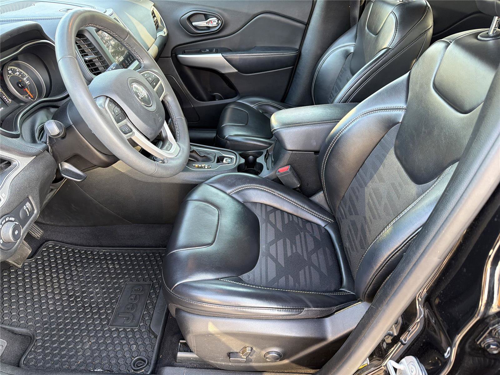 2022 Jeep Cherokee Latitude