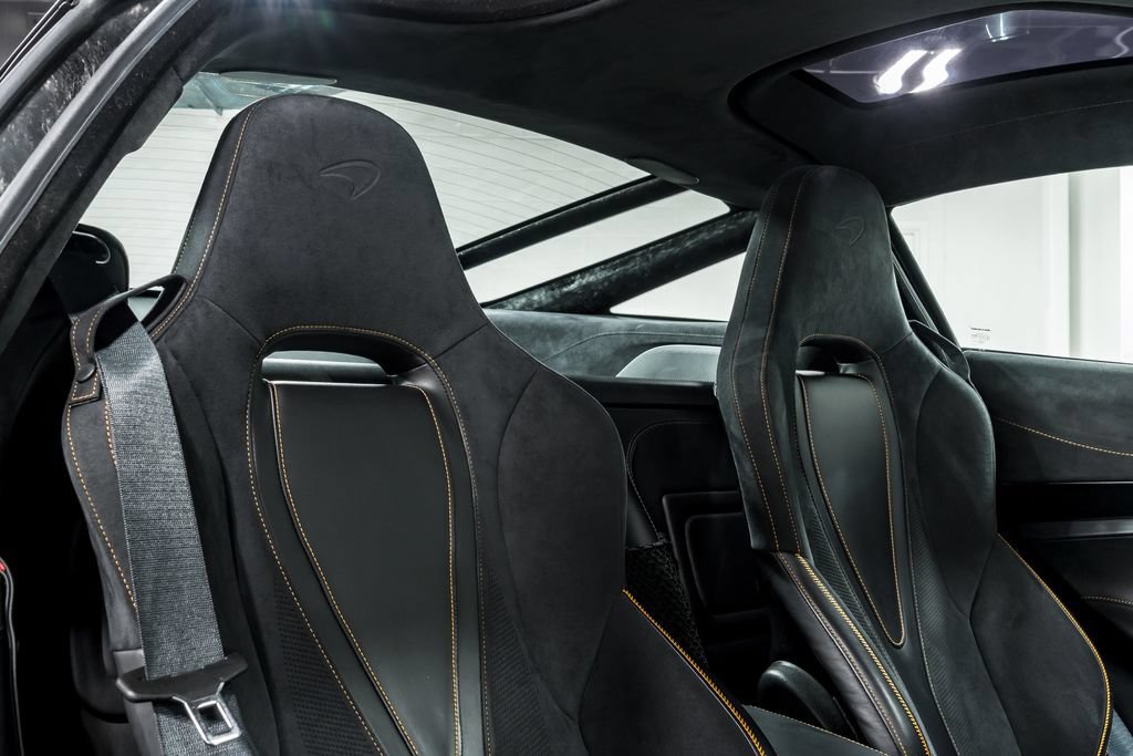Used 2020 McLaren 720S Performance photo 31