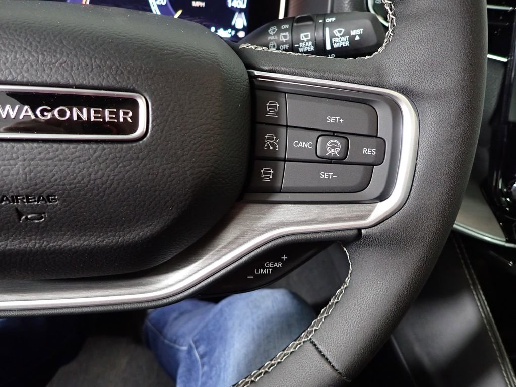 2026 Jeep Grand Wagoneer 4WD