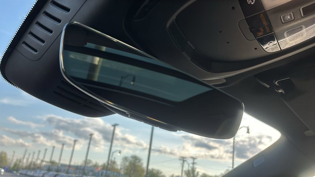 2025 Volvo Xc90 B5 Plus