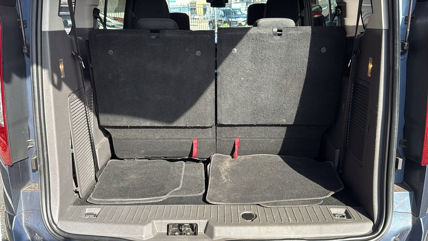 2022 Ford Transit Connect XLT