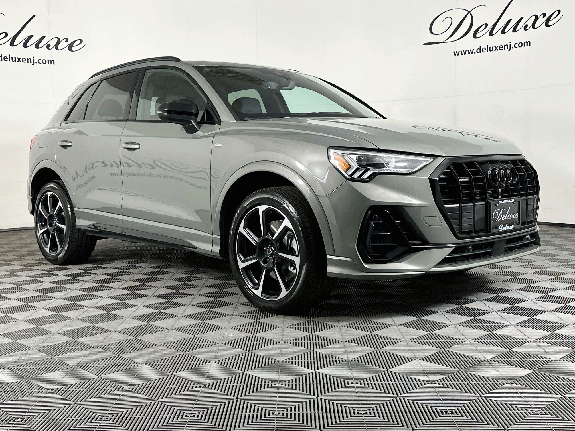 Used 2025 Audi Q3 2.0T Premium Plus w/ Premium Plus Package
