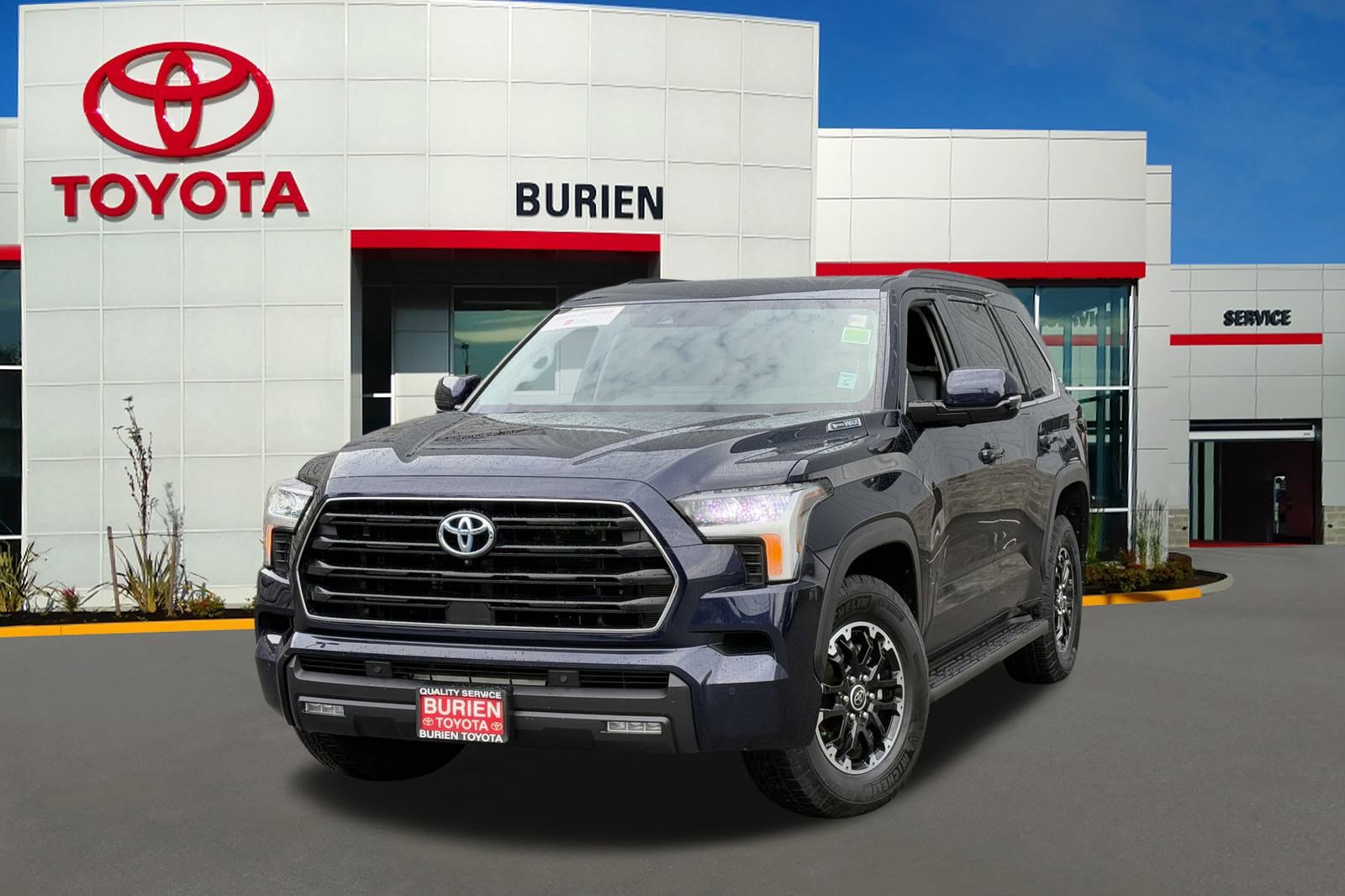 2024 Toyota Sequoia SR5