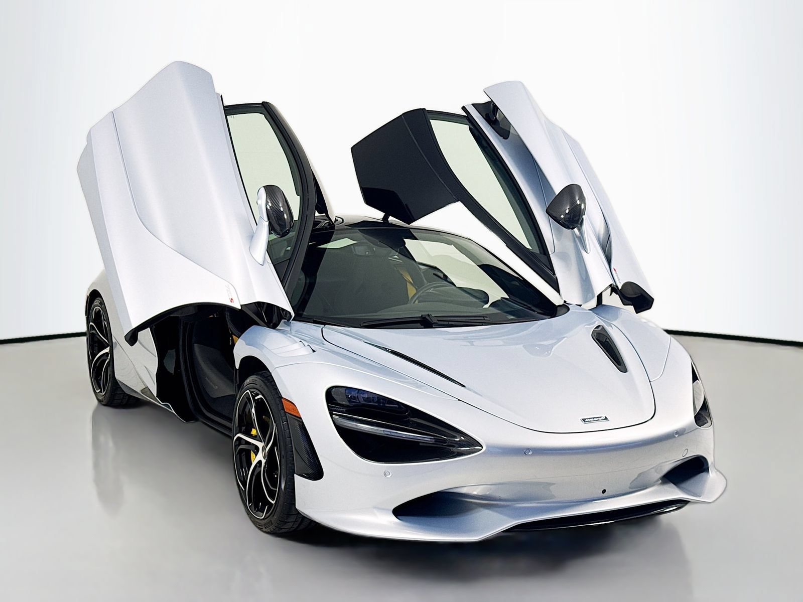 Used 2024 McLaren 750S 1