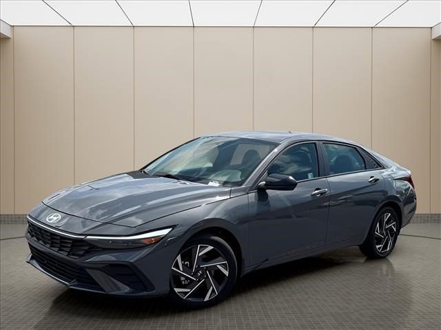 Certified 2025 Hyundai Elantra SEL