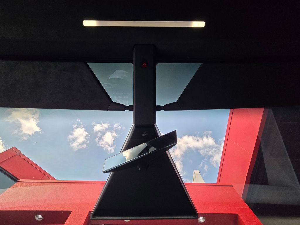 2024 Tesla Cybertruck AWD Crew Cab