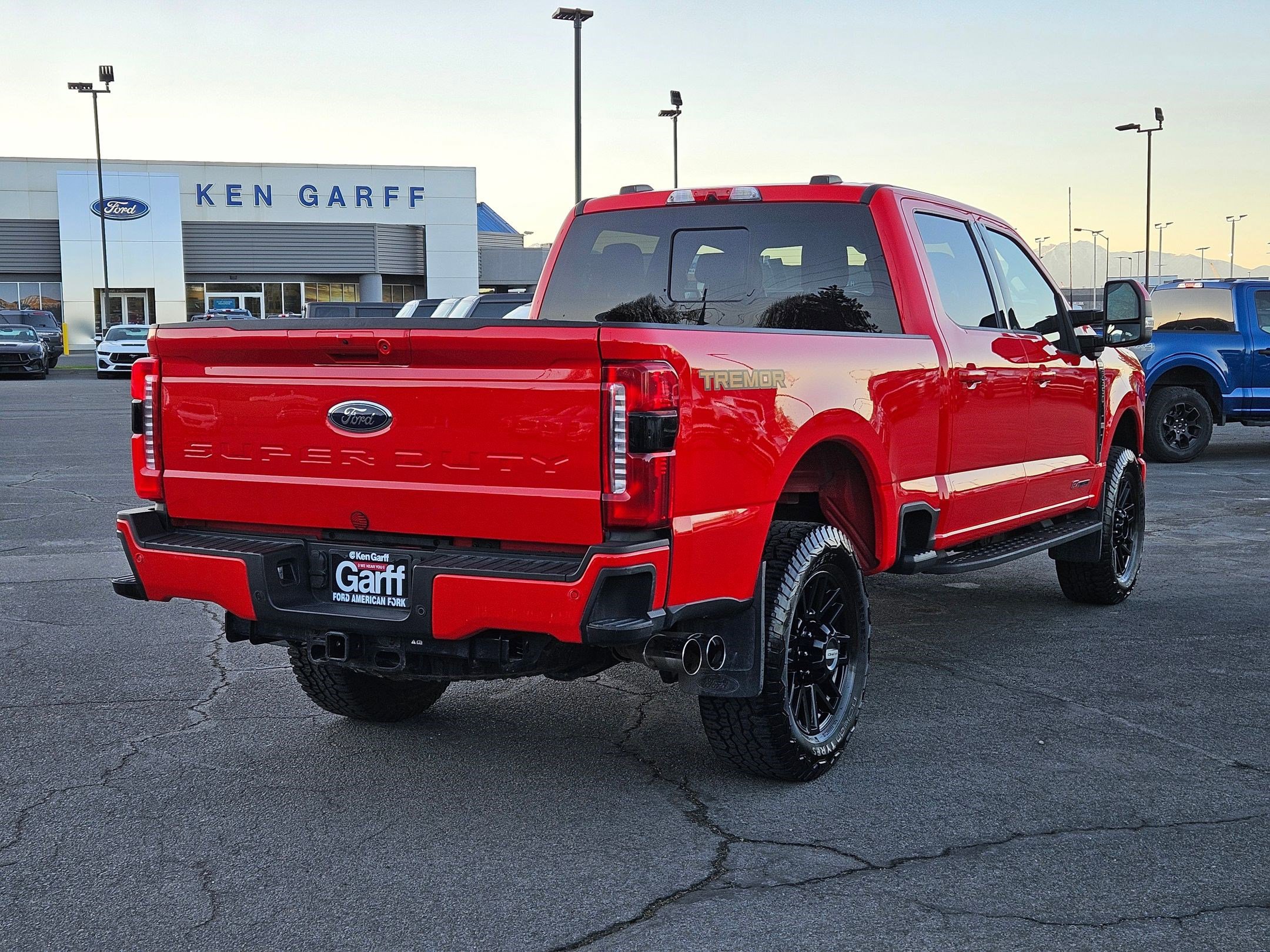 2023 Ford F350 Lariat