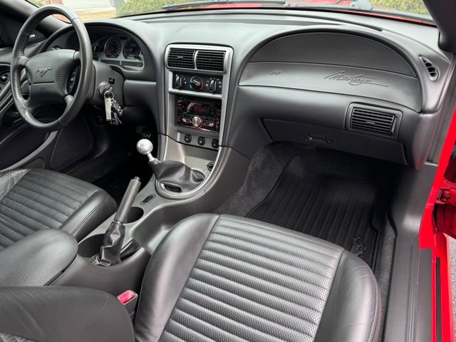 2003 Ford Mustang Mach 1