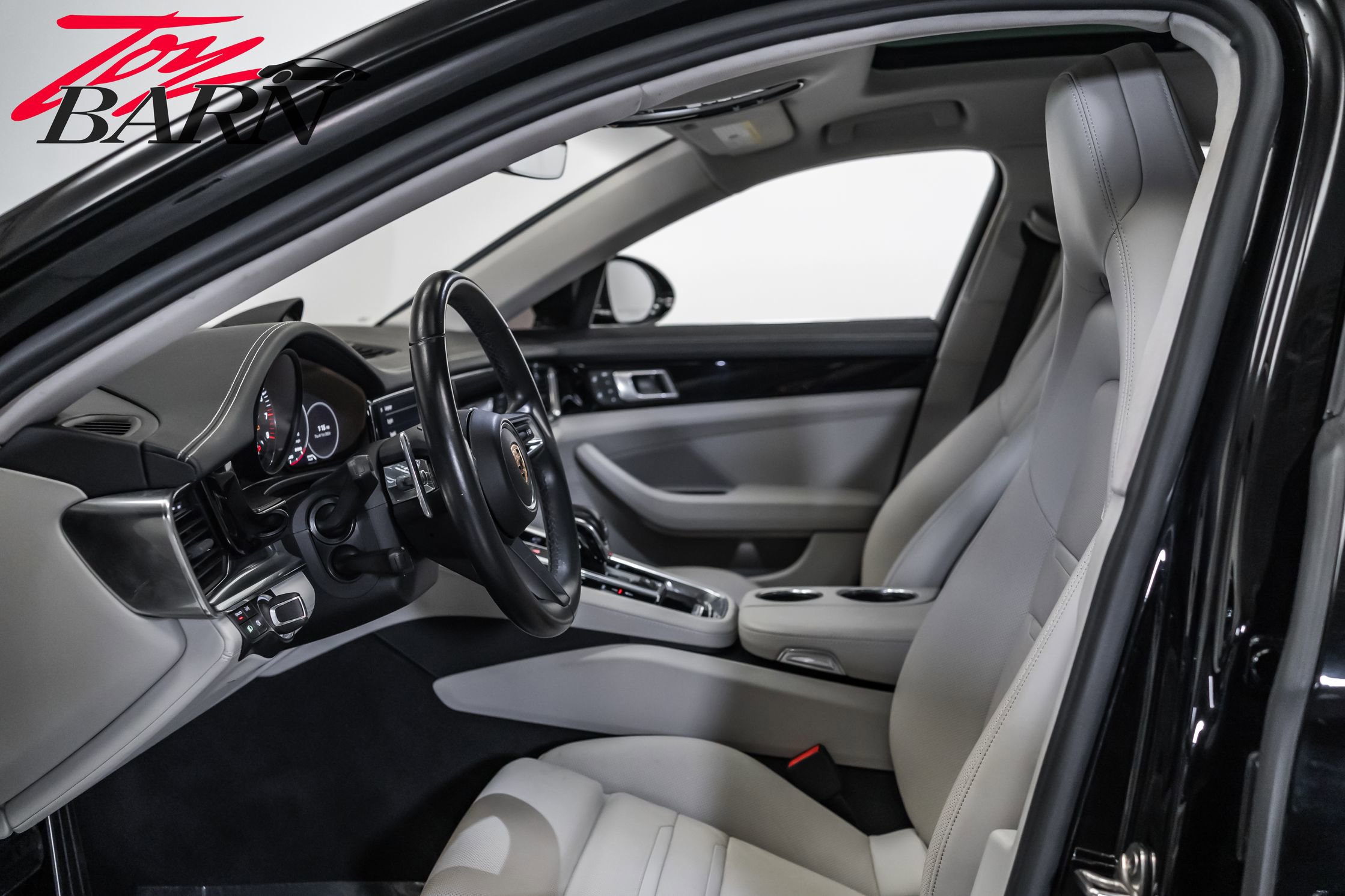 2022 Porsche Panamera 4S