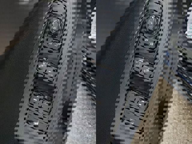 2025 Subaru Impreza 2.0i Sport