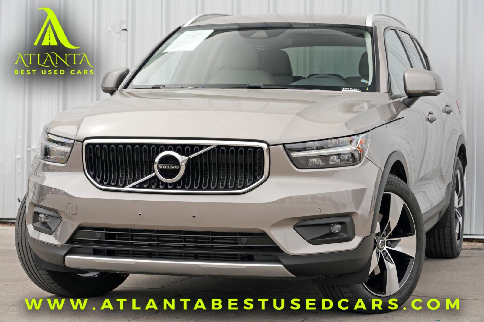 2022 Volvo Xc40 T5 Momentum