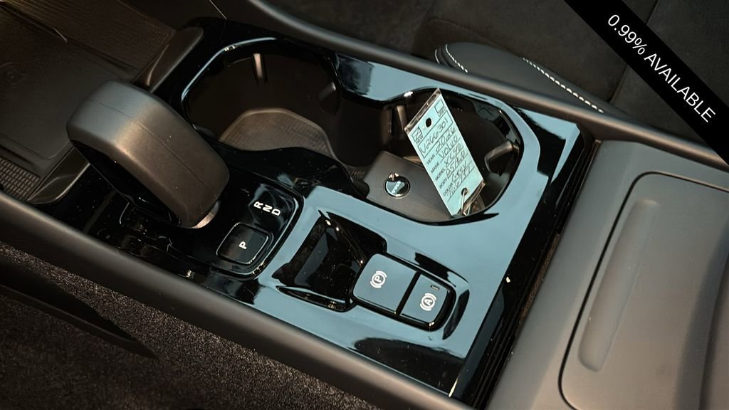 2026 Volvo Xc40 B5 Ultra