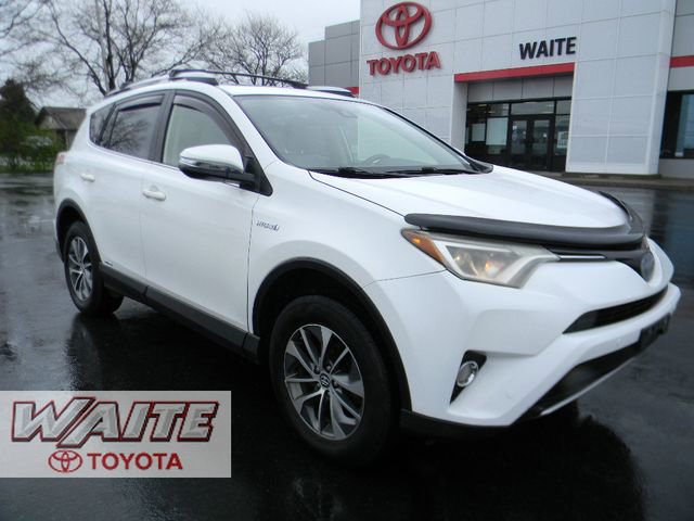 Used 2016 Toyota RAV4 XLE w/ Convenience Package