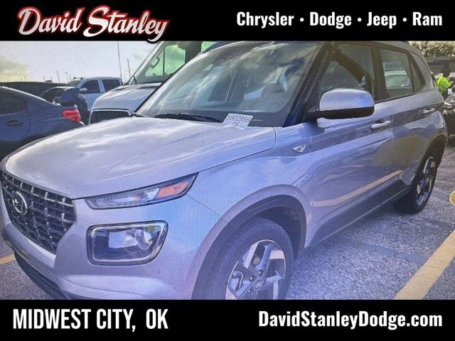 Used 2025 Hyundai Venue SEL