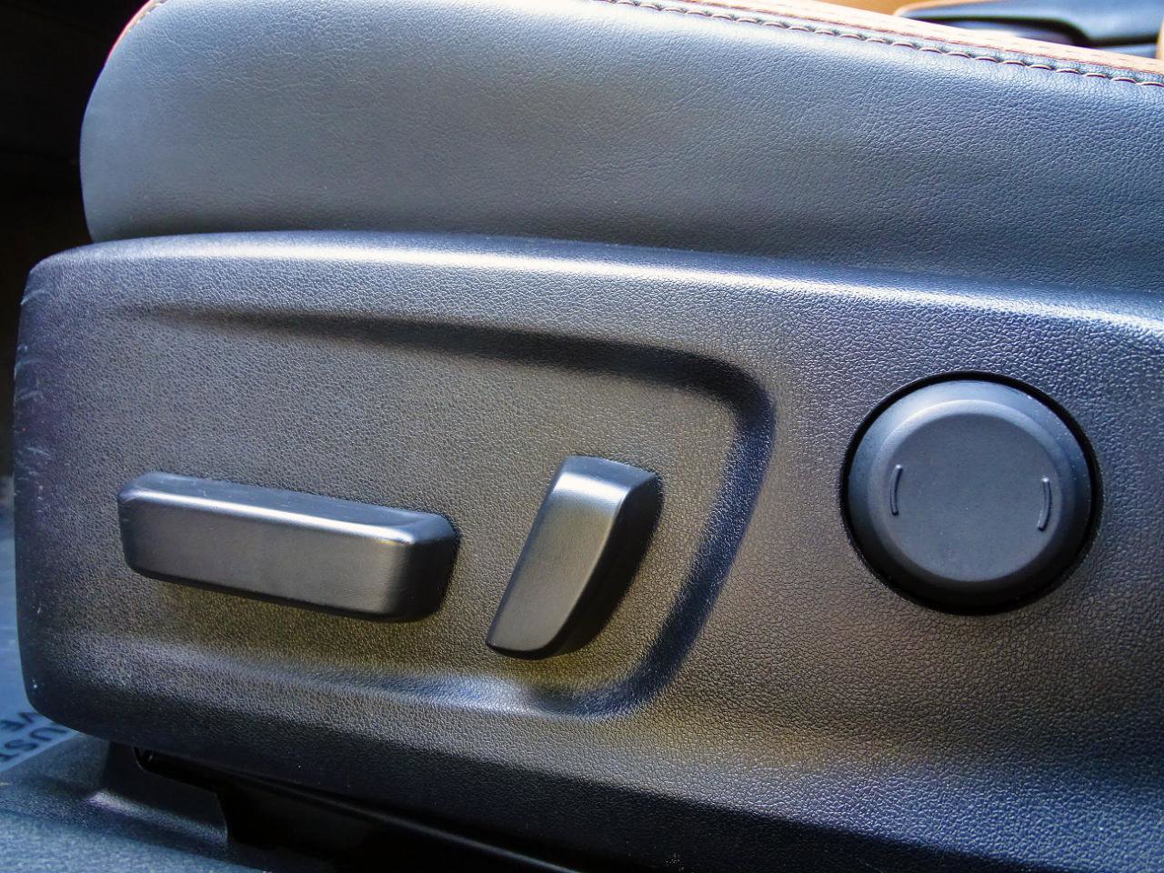 2023 Lexus IS 300 w/ Premium Package